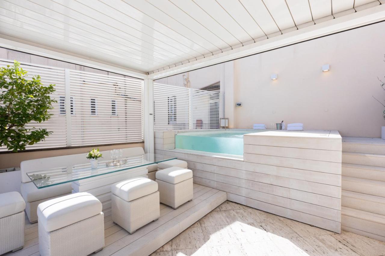 Amazing Piazza Venezia With Jacuzzi And Terrace Appartamento *