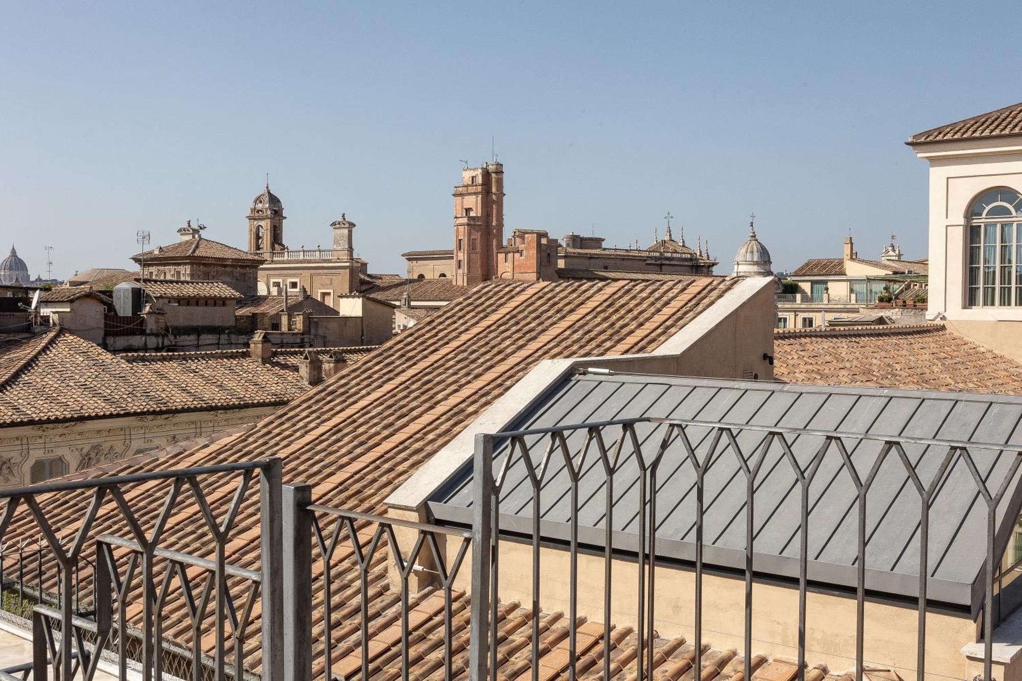 Amazing Piazza Venezia With Jacuzzi And Terrace Appartamento