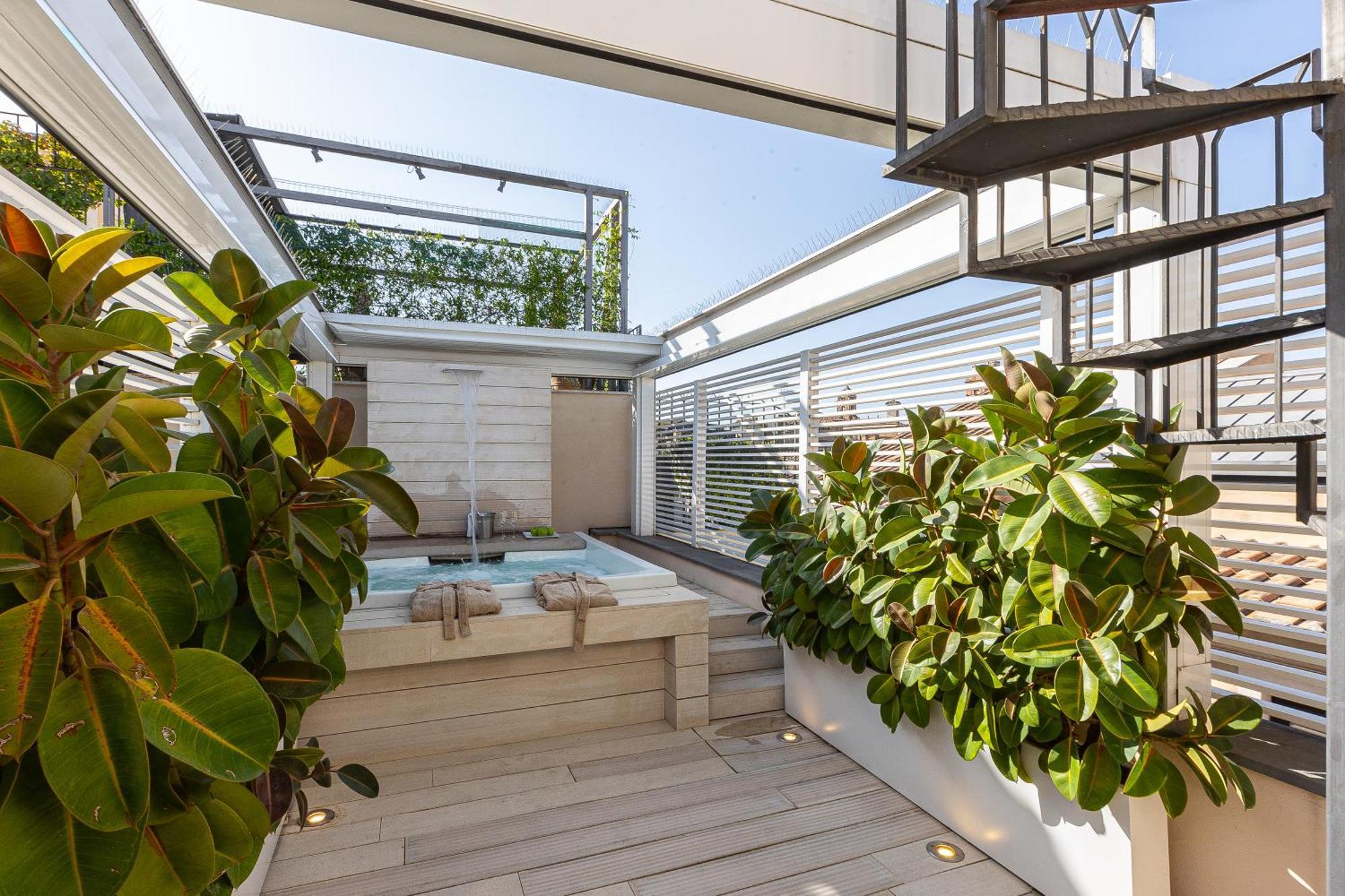 Appartement Amazing Piazza Venezia With Jacuzzi And Terrace